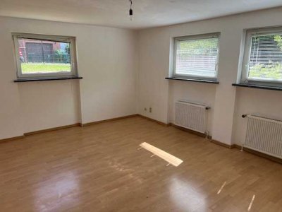 2 Zimmer Wohnung mit separater Terrasse
