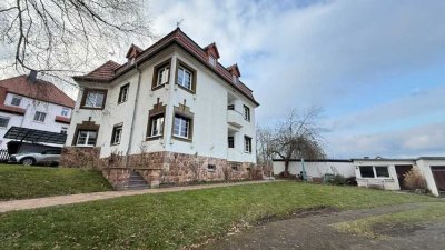 Frühjahrsaktion - 1. Kaltmiete geschenkt! 4-Raum-Wohnung mit Balkon in begehrter Wohngegend