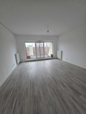 Dachgeschoss  mit 2 Terrassen im grünen Tegel