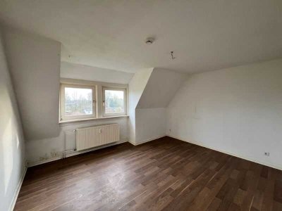 Renovierungsbedürftige 2-Zimmer Whg. - 2 Kaltmieten frei!