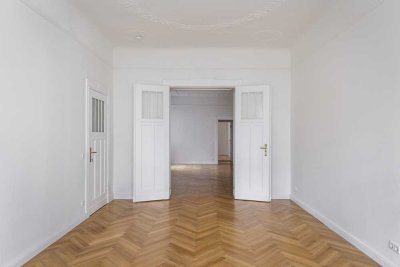 Exklusive 4-Zimmer-Altbauwohnung – Eleganz und Komfort in Lichterfelde! Ohne Käuferprovision