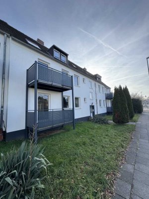 Ideal für Kapitalanleger - sanierte 1,5 Zimmer Wohnung in Rodenkirchen