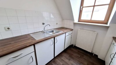Nur mit WBS - schöne 2 - Zi.- Wohnung mit Einbauküche in der Altstadt