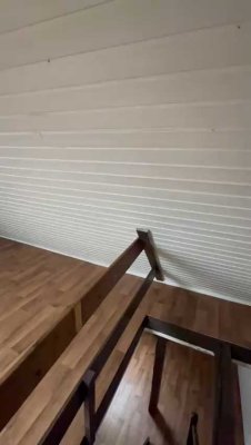 Charmante Dachgeschoss-Maisonettewohnung mit Kaminofen und Garten – Bremerhaven