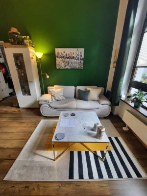 Helle 2-Zi.-Wohnung mit Balkon im Herzen von Köln (fußläufig zum Rudolfplatz)