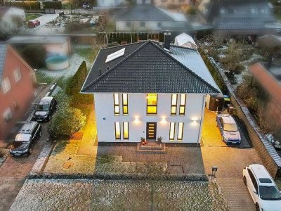 Modernes Einfamilienhaus mit 5 Zimmern auf sonnigem Grundstück im familienfreundlichen Leegebruch