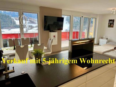 Sonnige 2-Zimmerwohnung mit großer Südost-Terrasse