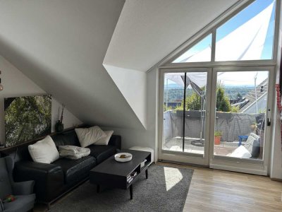 Großzügige 3-Zimmer-Maisonette mit Süd-Ausrichtung und Blick auf die Schwäbische Alb