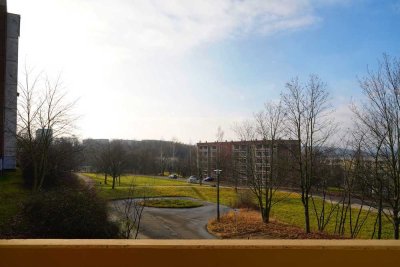 2-Zi-Wohnung mit Balkon mit Einbauküche