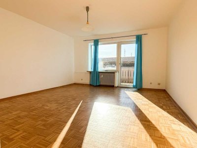 Helle 3-Zimmer-Wohnung mit Balkon und einladender Mansarde in begehrter Citylage