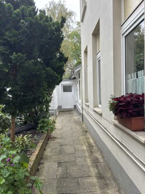 kleines 1,5-Zimmer Apartment im EG in Krefeld-Stadtmitte, frisch renoviert