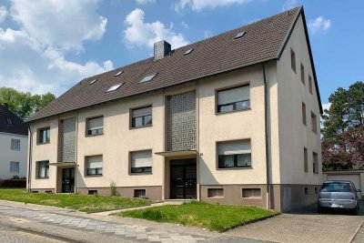 Sanierte 2-Zimmer-Dachgeschosswohnung in zentraler Lage