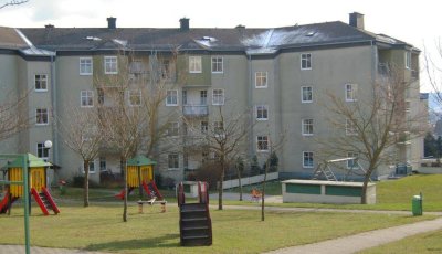 [Telefonnummer entfernt] Zimmerwohnung - Parksiedlung 34 in Amstetten