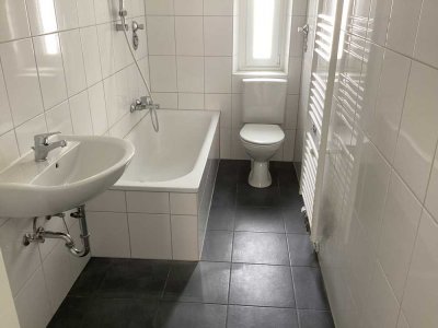 3 Zimmer Wohnung mit Balkon für die kleine Familie!