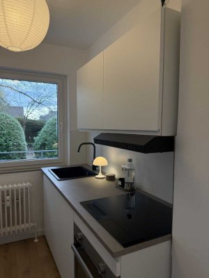 Erstbezug nach Sanierung ! Möblierte 1- Zimmer Wohnung Nähe FH Altenholz