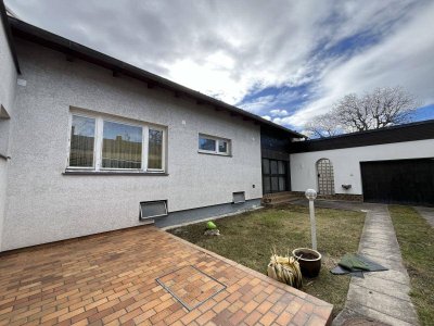 [06277] RESERVIERT - Traumgrundstück mit sanierungsbedürftigem Haus
