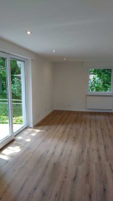 Schöne und sanierte 3-Zimmer-Wohnung mit gehobener Innenausstattung in Baden-Baden