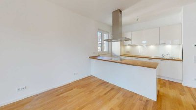 Helle 4-Zi-Whg mit 108m2 / gehobene Ausstattung mit Balkon_WE13