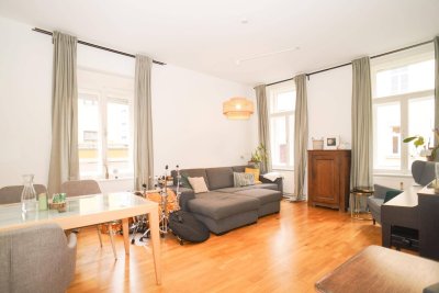 Herz-Jesu-Viertel: 3-Zimmer-Altbauwohnung in bester Lage mit Balkon in Uni- und TU-Nähe