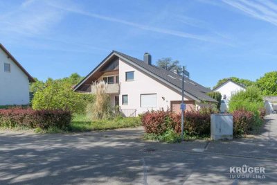 KA-Grötzingen / Ein- bis Zweifamilienhaus mit großem Grundstück und Garage / bezugsfrei