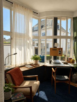Attraktive 3-ZKB Altbauwohnung mit Wintergarten und Balkon in Koblenz Metternich