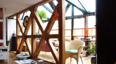 Charmantes Wohnhaus mit Büro-/Praxiseinheit