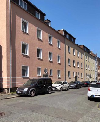 Kleine aber feine 2-Zimmer-Wohnung mit Wonküche und Loggia