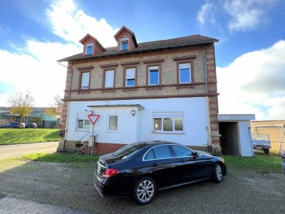 Zu Vermieten Eppingen-Haus mit 10 Zimmer 3 Bäder 2 Garagen