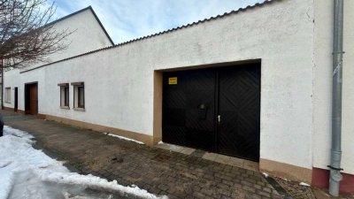 Raum für Ideen: Haus mit Potential, Garage & Werkstatt in Güsten