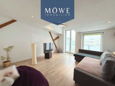 2 Zimmer Dachgeschosswohnung mit Balkon im Hansaviertel