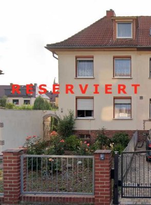 Reserviert! Einfamilienhaus in Großzschocher (REH) trifft auf kleiner Garten in Süd-Ausrichtung