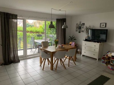 EG Wohnung, 4 Parteien Haus & zentrale Lage