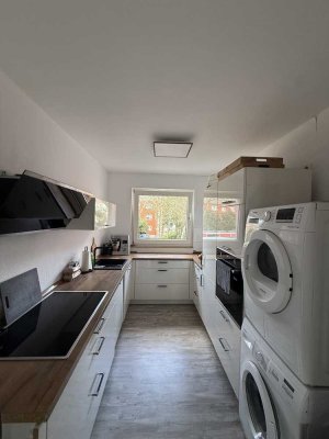 Wohnen am Schloss | moderne 2 - Zimmer Wohnung  | Tageslichtbad