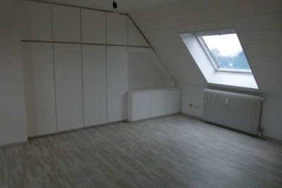 Gepflegte 1,5-Zimmer Studiowohnung, Dieckerstraße, 580,00 € warm