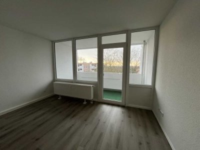 3 Zimmer Wohnung mit Balkon -  Frei ab April :-)