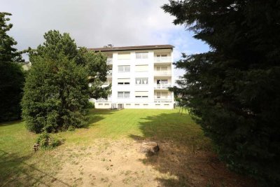 Euskirchen: Gut geschnittene 3-Zimmer-Wohnung mit Balkon in gepflegtem Mehrfamilienhaus