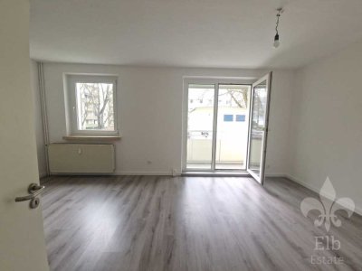 Hochparterre - Wohnung mit 2 Zimmern, offener Küche und  Balkon in Nähe der Uniklinik