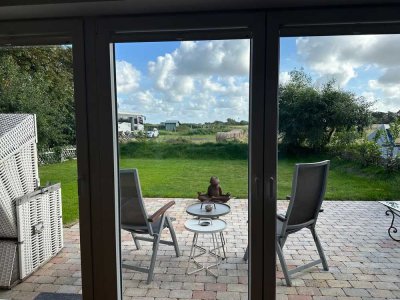 Sylt exklusive Wohnung zur Dauermiete  in sehr guter Lage mit Gartenanteil und Stellplatz