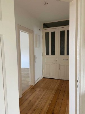 Großzügige helle 2-Zimmerwohnung