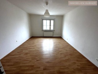 Zentral-begehbare, WG-geeignete Neubauwohnung in bester Innenstadtlage!!