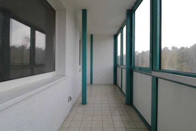 ++ Vierraumwohnung mit großem Balkon ++