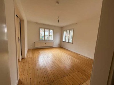 Provisionsfrei: schönes Ein- bis Zweifamilienhaus mit Garten in bevorzugter Wohnlage - Südstadt