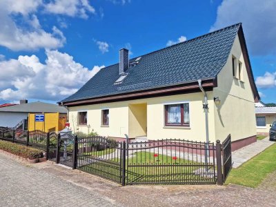 großzügiges Einfamilienhaus mit separater Ferienwohnung im Ostseebad Karlshagen