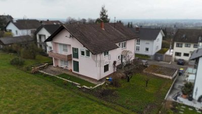 NATURNAHES LEBEN MIT UNVERBAUTEM BLICK INS GRÜNE!