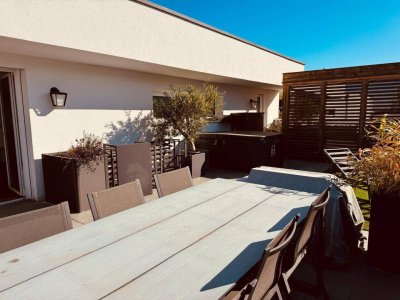 Exklusives Penthouse in St. Martin (4050) mit hochwertiger Ausstattung, großzügiger Dachterrasse inkl. Whirlpool und Außendusche