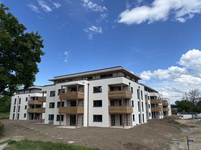 Erstbezug - 3 Zimmer Wohnung mit privatem Garten, Niedrigenergiehaus KFW 40 mit eigener PV-Anlage!