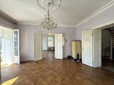 Ein Ort zum Aufatmen – Villa mit Blick über Natur &amp; Reben! VB!