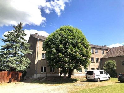 Modernisierte 2-Zimmer-Wohnung im 2.OG eines 9-Familienhaus