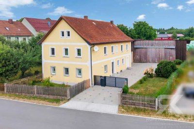 Ländliches Wohnidyll mit viel Platz: Kernsaniertes Bauernhaus mit Garage in Obersdorf