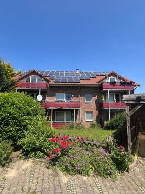 Moderne 4 ZKB Wohnung im Grünen mit EBK + Balkon**